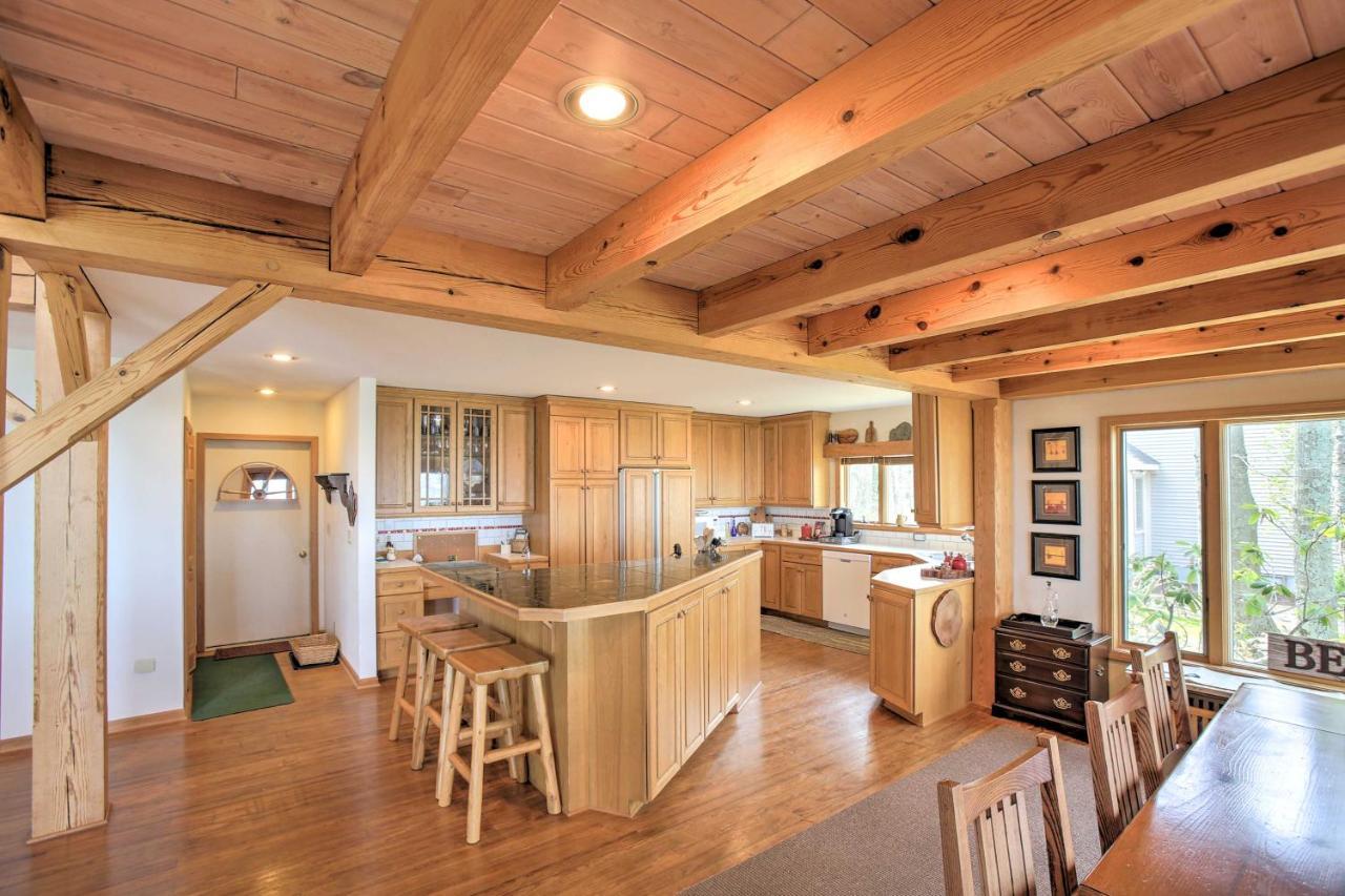 Gorgeous Charlevoix Home On Lake Michigan! Ellsworth Exterior foto